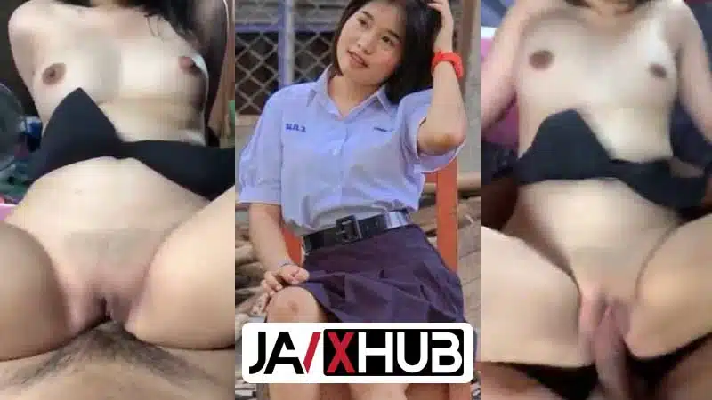 คลิปโป๊นักเรียน เล่นเสียวถ่ายคลิปตอนเย็ดกัน ลีลาเร้าใจชวนเงี่ยนสุดๆ น้องหีสวยฟิตมากจับควยแฟนเสียบรูหีเน้นๆ กระแทกควยมิดด้ามจนน้ำหีไหล