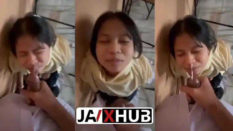 คลิปหลุดนักเรียน ครูนัดนักเรียนหญิงมาแก้ศูนย์ ล่อลวงให้อมควยให้ จับควยใหญ่ตีหน้าแล้วเย็ดปากเงี่ยนจัด ปล่อยน้ำว่าวแตกใส่หน้านักเรียน